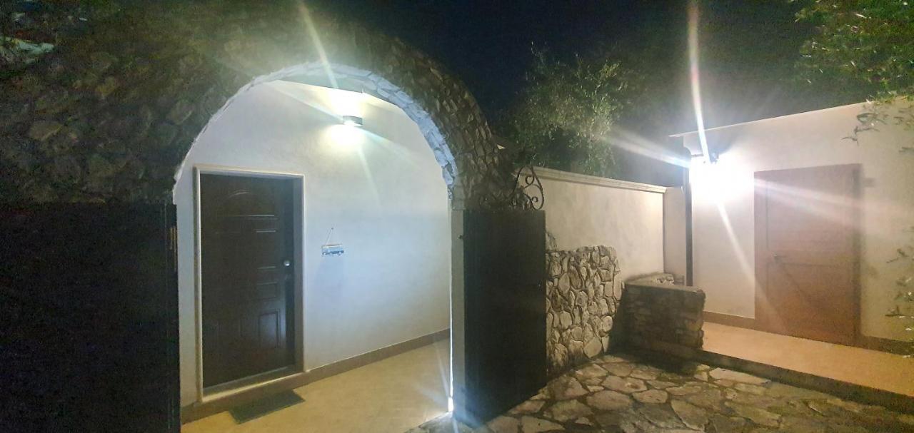 Case Vacanza La Greppia Rodi Garganico Exterior foto